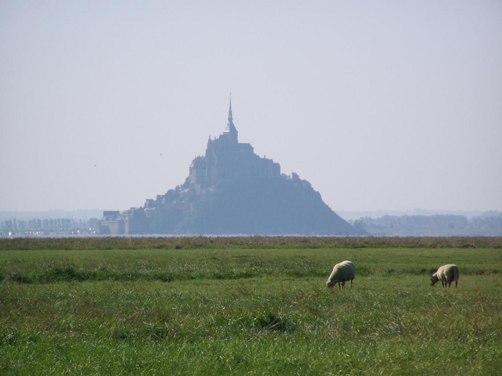 Charmante Maison De Pecheur En Baie Du Mont Saint Michel Genets Екстер'єр фото